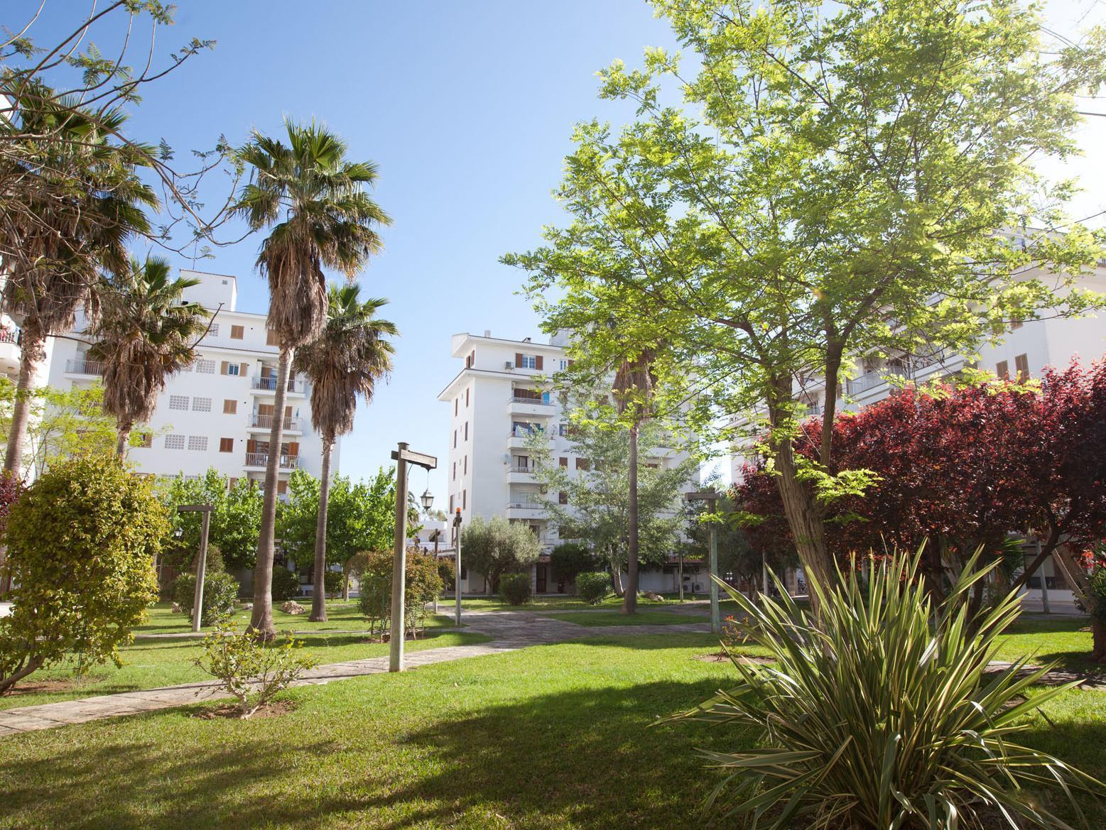 Apartamentos Ferrer Lime Tamarindos Port de Alcudia  Екстер'єр фото